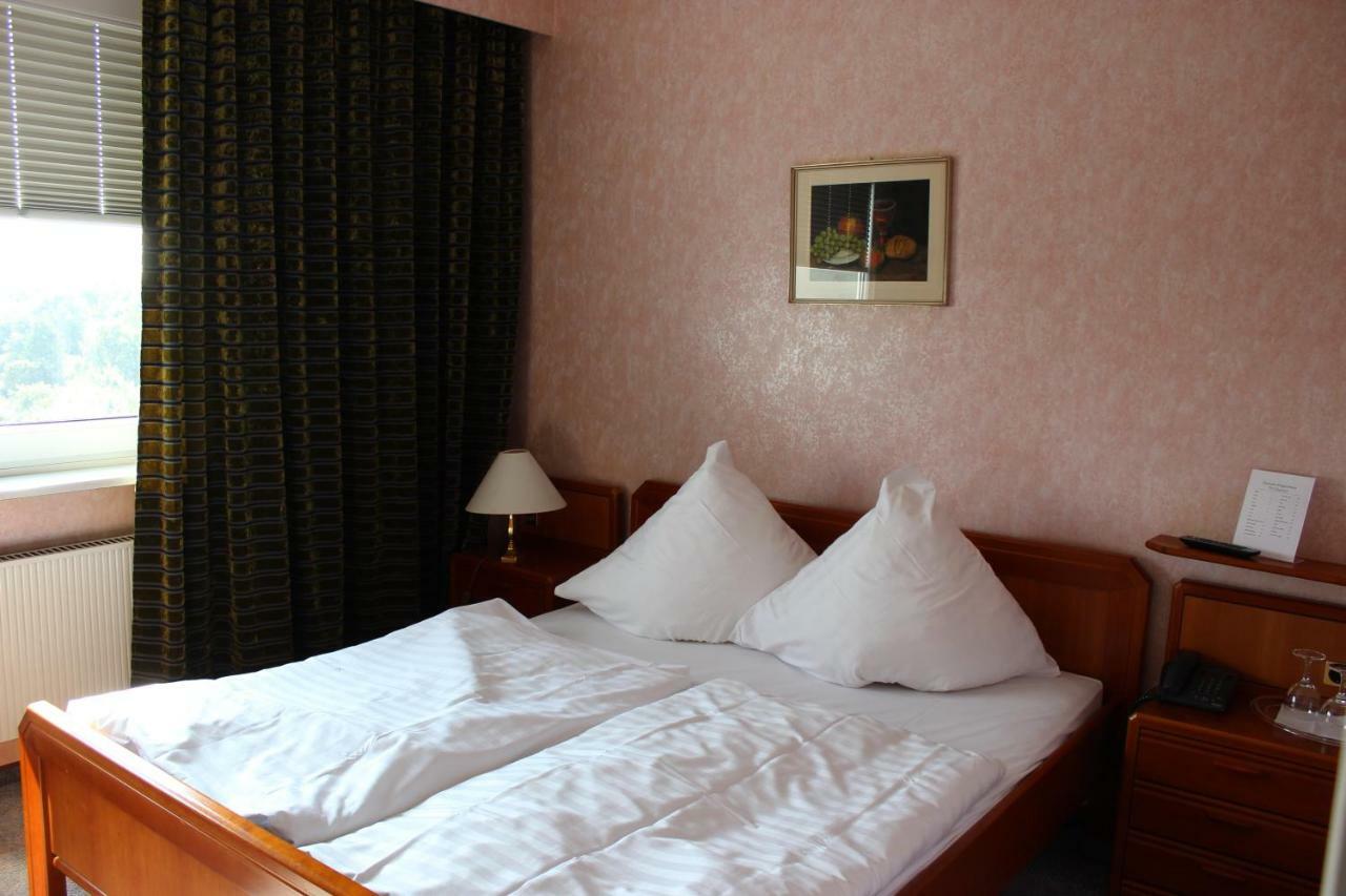 Wiking Hotel Henstedt-Ulzburg Exterior foto